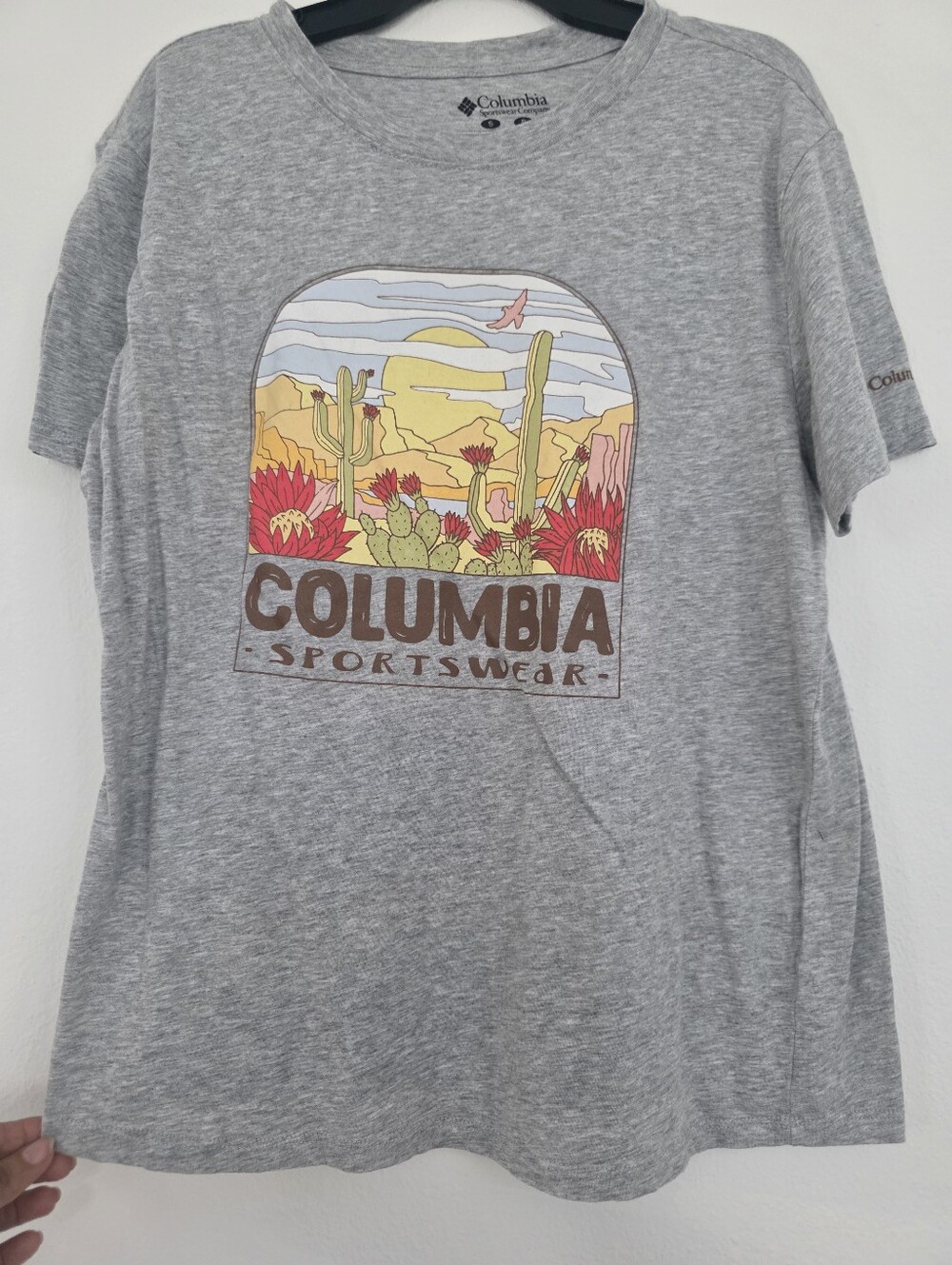 Columbia Gray Short-Sleeve Tee with Desert Graphic